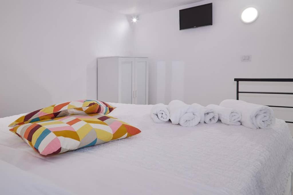 Villa La Palma Loft Located In The Heart Of Catane Extérieur photo